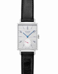 Nomos Glashuette Tetra 423
