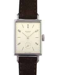 Nomos Glashuette Tetra 472
