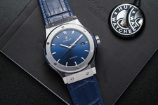 Hublot Best Replica Watch Classic Fusion Custom Natural Diamonds 42mm