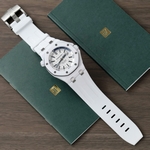 Audemars Piguet Best Replica Watch Royal Oak Custom Moissanite Diamonds 41mm