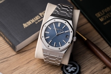Audemars Piguet Replica Watches Royal Oak 26331 Frosted Gold 41mm