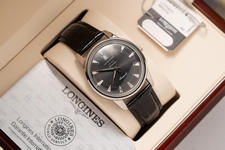 Jaeger Lecoultre Replica Watch Dial Green Leather Strap 30x40mm