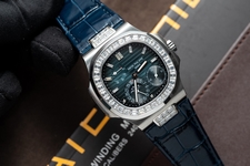 Patek Philippe Clone Watch Nautilus 7010 Womens White Dial 32mm