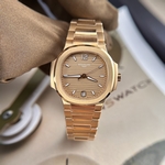 Patek Philippe Replica Watch Nautilus 5724R Gold Wrapped GR Factory 40mm