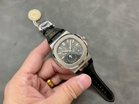 Patek Philippe Replica Watch Aquanaut 5067 Gray Dial Rubber Strap 35.6mm