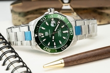 Jaeger Lecoultre Replica Watch Dial Green Leather Strap 30x40mm