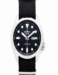 Seiko 5 Sports SRPE67K1