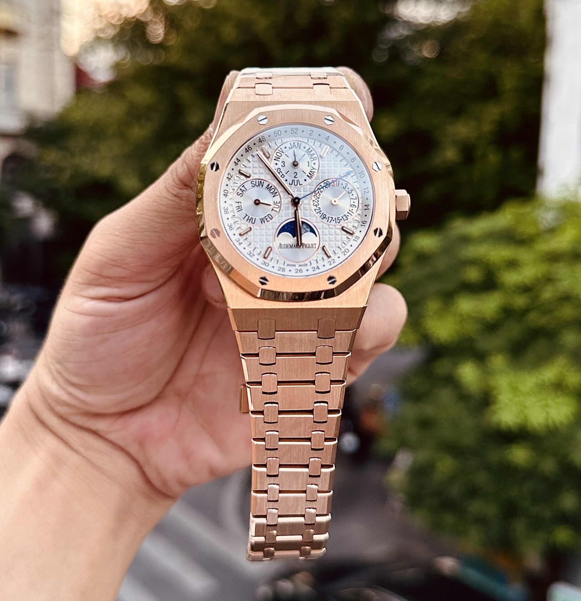 Audemars Piguet Replica Watch Royal Oak 15720ST Blue Dial IP Factory 41mm