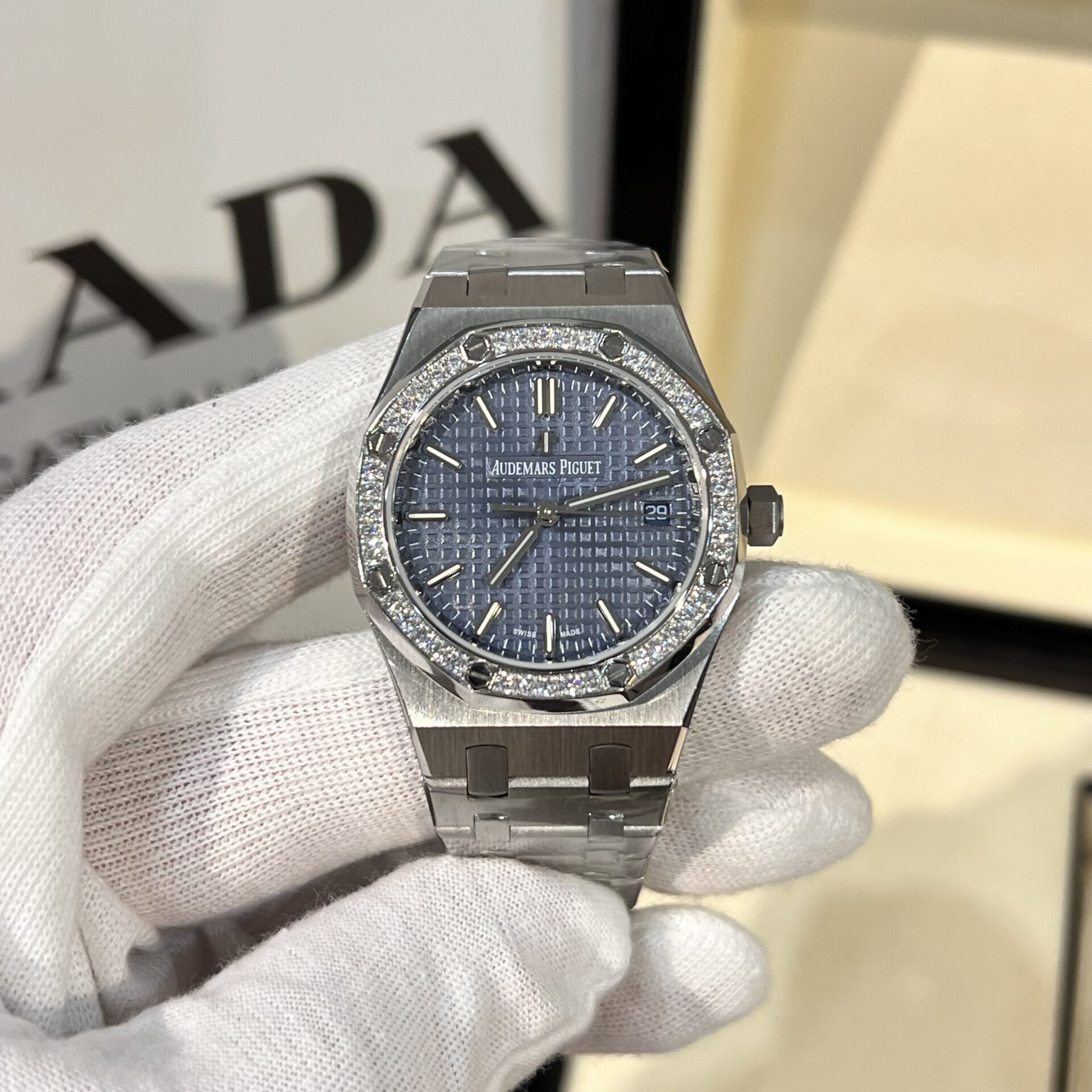 Audemars Piguet Replica Watch Royal Oak 15720ST Blue Dial IP Factory 41mm