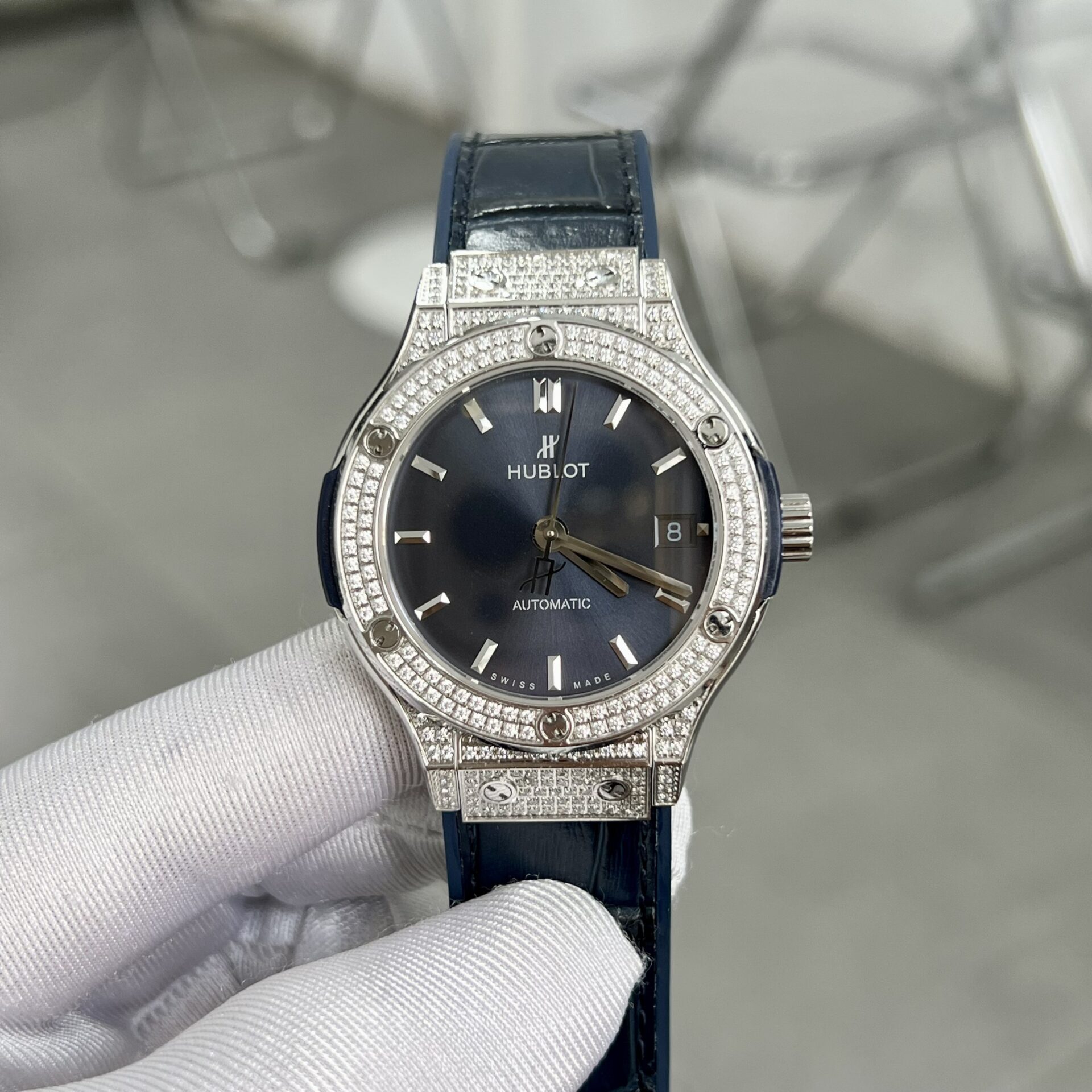 Hublot Fake Watch Big Bang One Click Dial Blue Custom Diamonds Moissanite 39mm