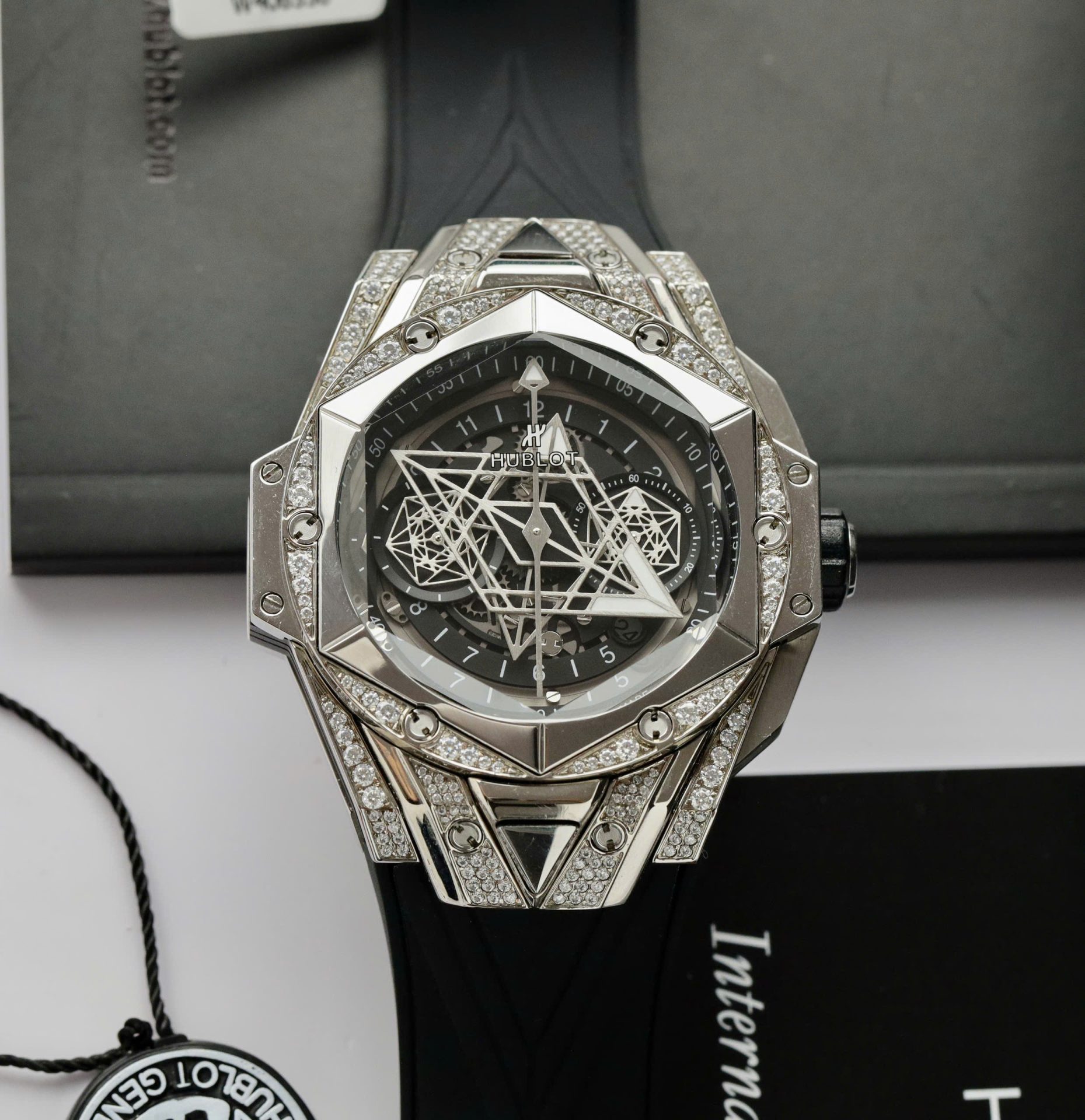 Hublot Fake Watch Big Bang One Click Dial Blue Custom Diamonds Moissanite 39mm