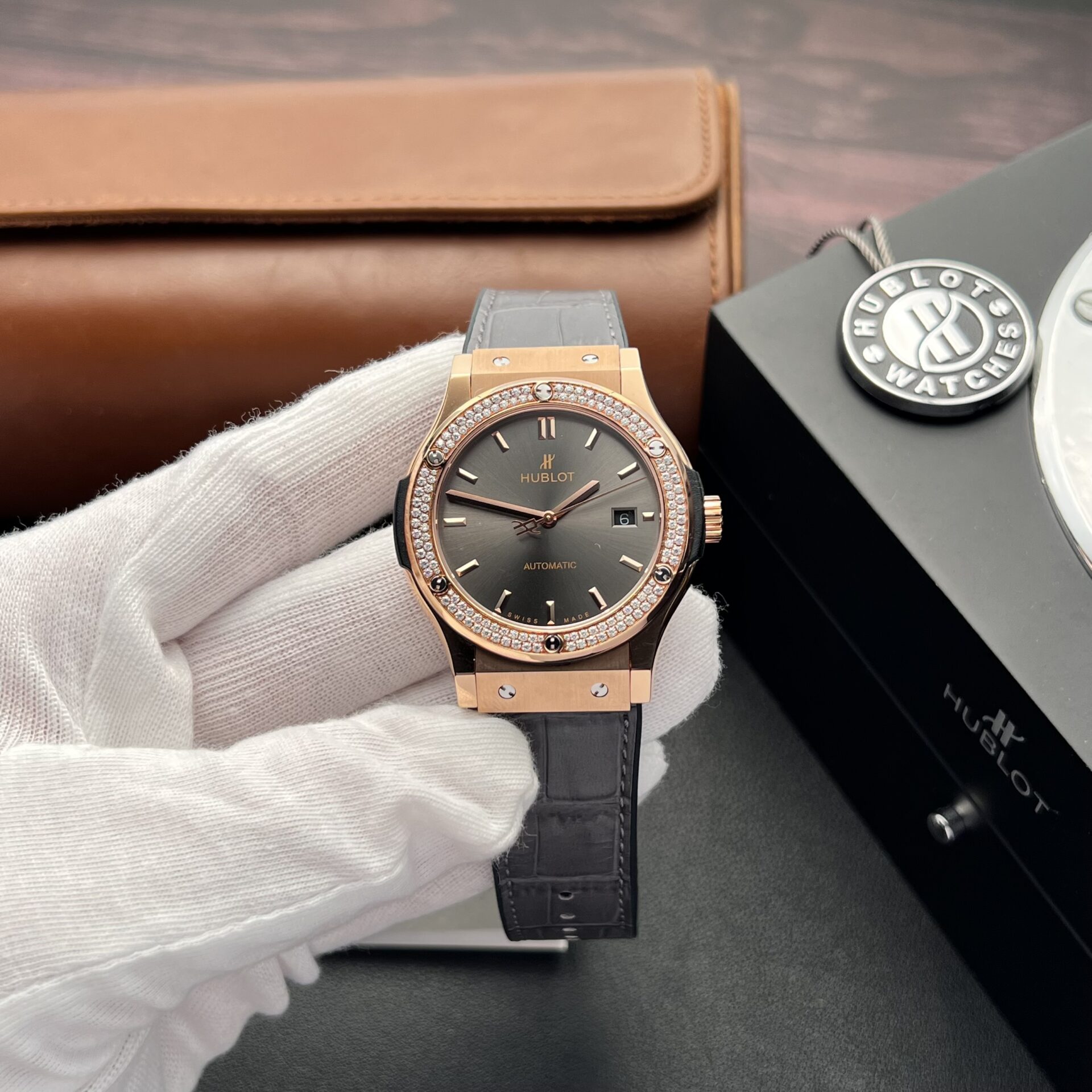 Hublot Best Replica Watches Classic Fusion Ceramic Demi Gold Dial Carbon 42mm