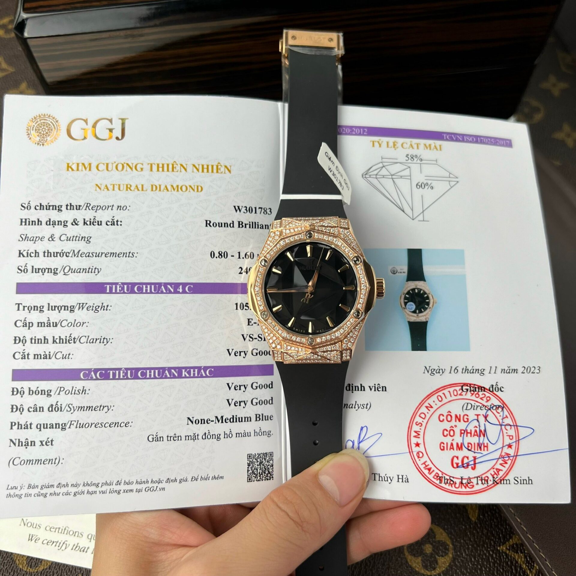 Hublot Replica Watch Spirit Of Big Bang King Gold Black Dial 42mm