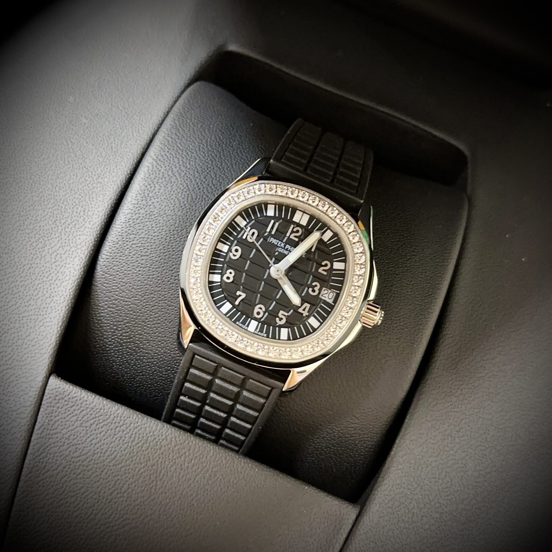 Patek Philippe Replica Watches Aquanaut 5168G Blue Rubber Strap GR Factory 42mm