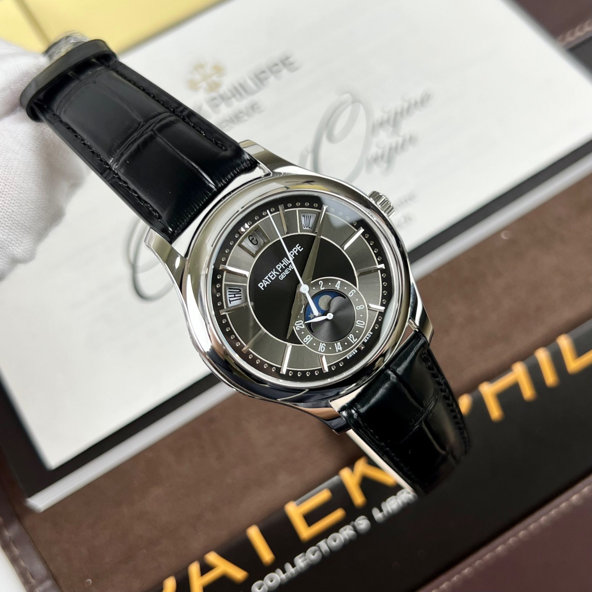 Patek Philippe Fake Watches Nautilus 7010 Womens Metal Wire 32mm