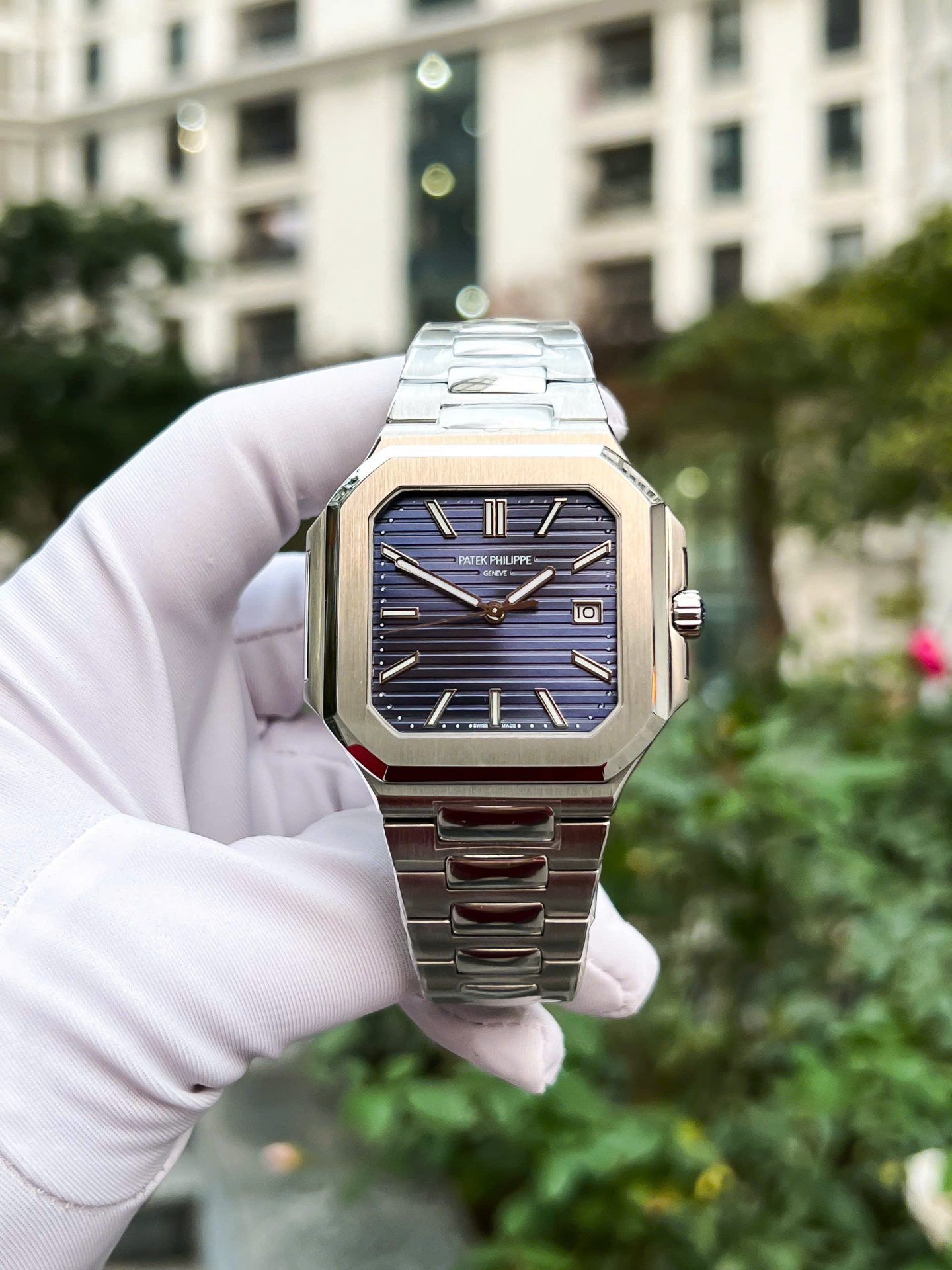 Patek Philippe Best Replica Watch Nautilus 5712 Custom Authentic Details 40mm