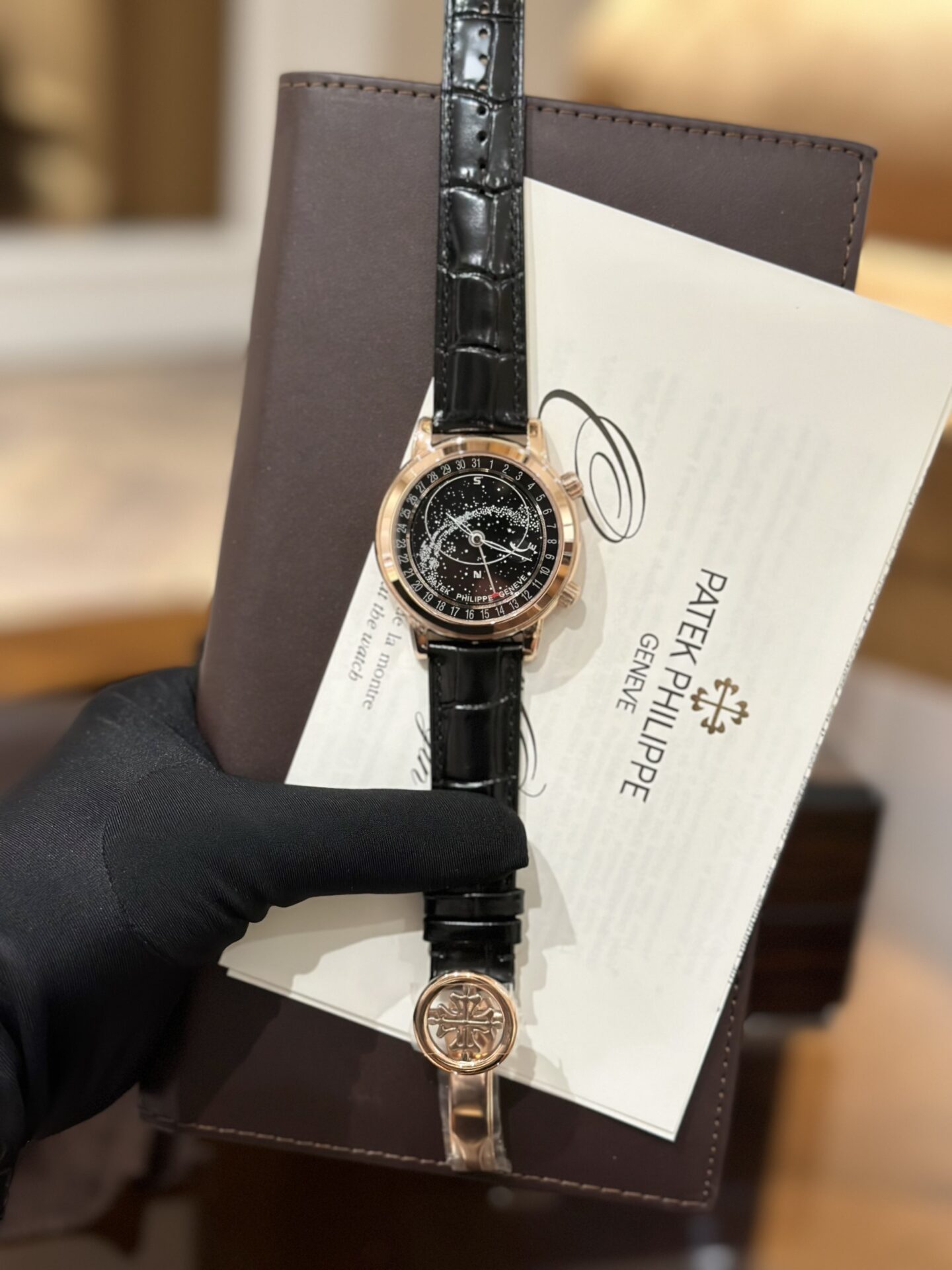 Patek Philippe Replica Watch Nautilus 7010 Rose Gold Womens 32mm