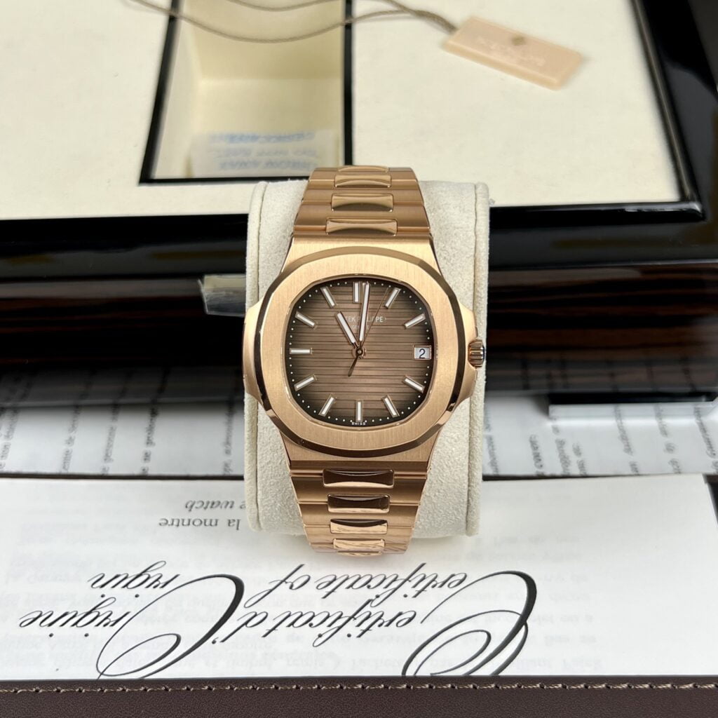Patek Philippe Best Replica Watch Grand Complications 6104R Custom Solid Gold Watch and Diamonds 44mm