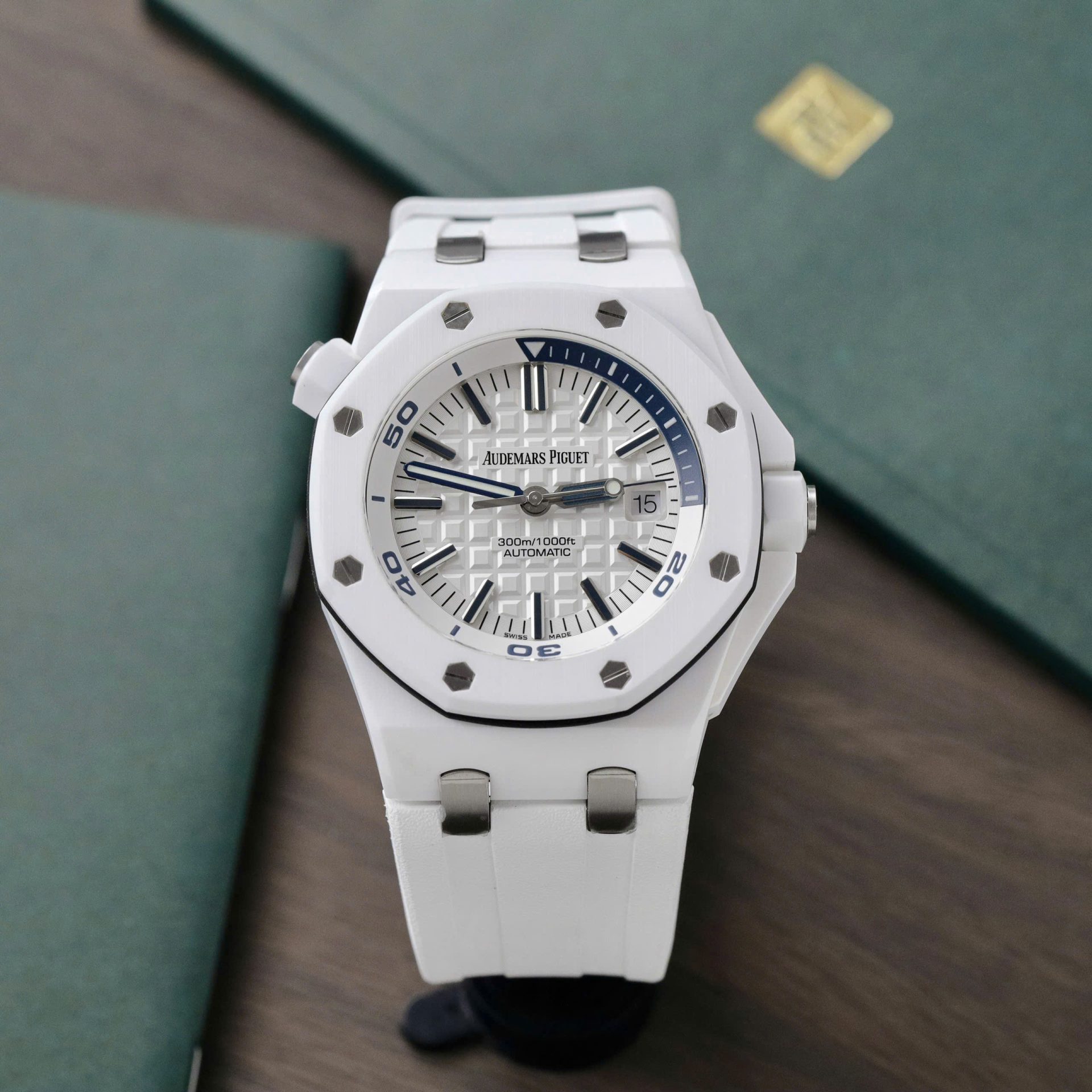 replica Audemars Piguet Best Replica Watch Royal Oak Custom Moissanite Diamonds 41mm WATCHES 1 