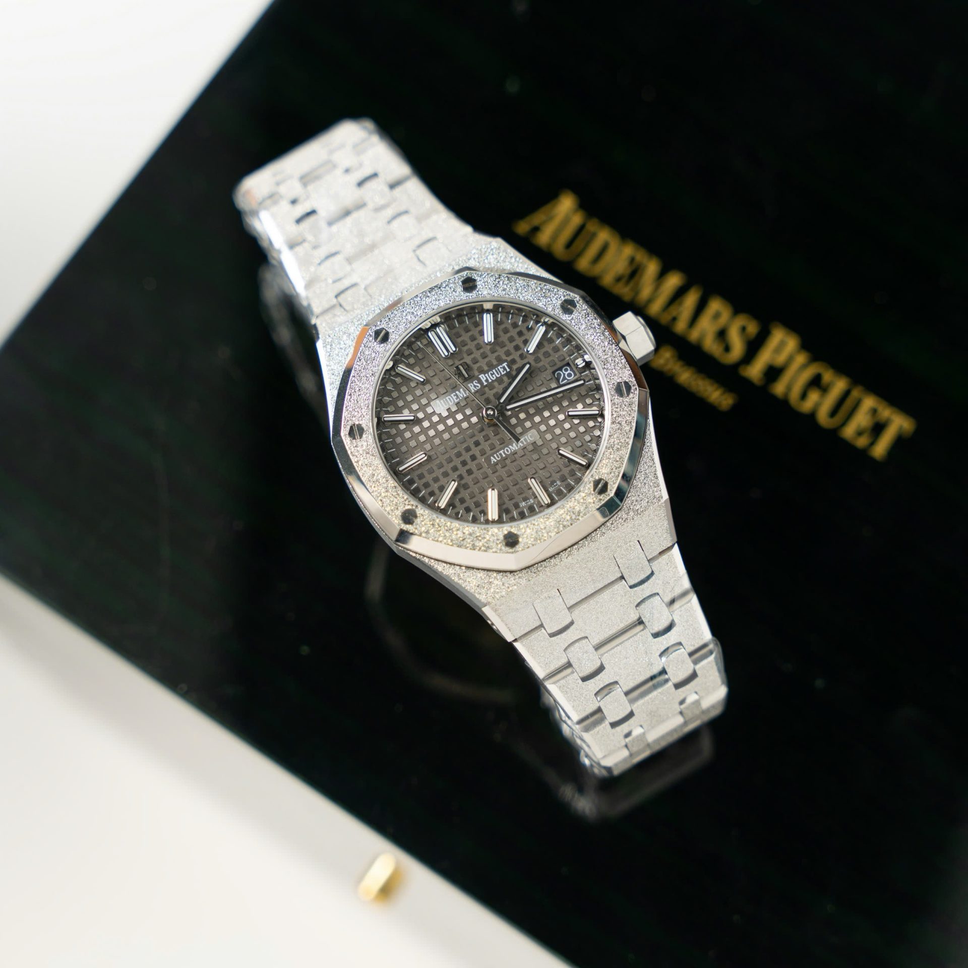 replica Audemars Piguet Replica Watch Royal Oak Blue Dial Metal Wire 34mm WATCHES 1 