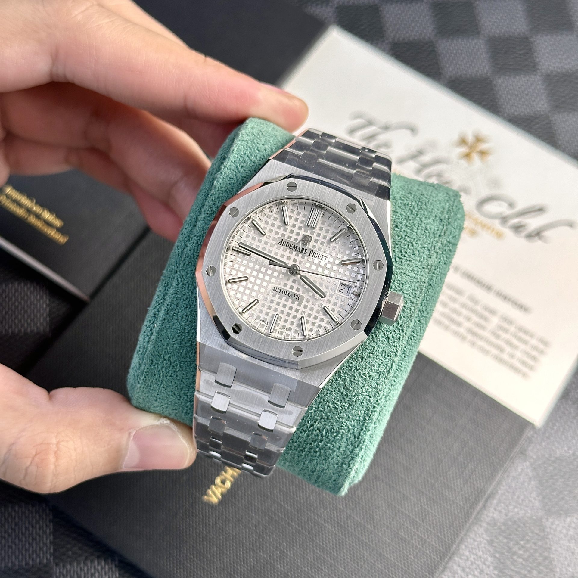 replica Audemars Piguet Royal Oak 26715ST Blue Dial Replica Watch ZF Factory 38mm WATCHES 1 