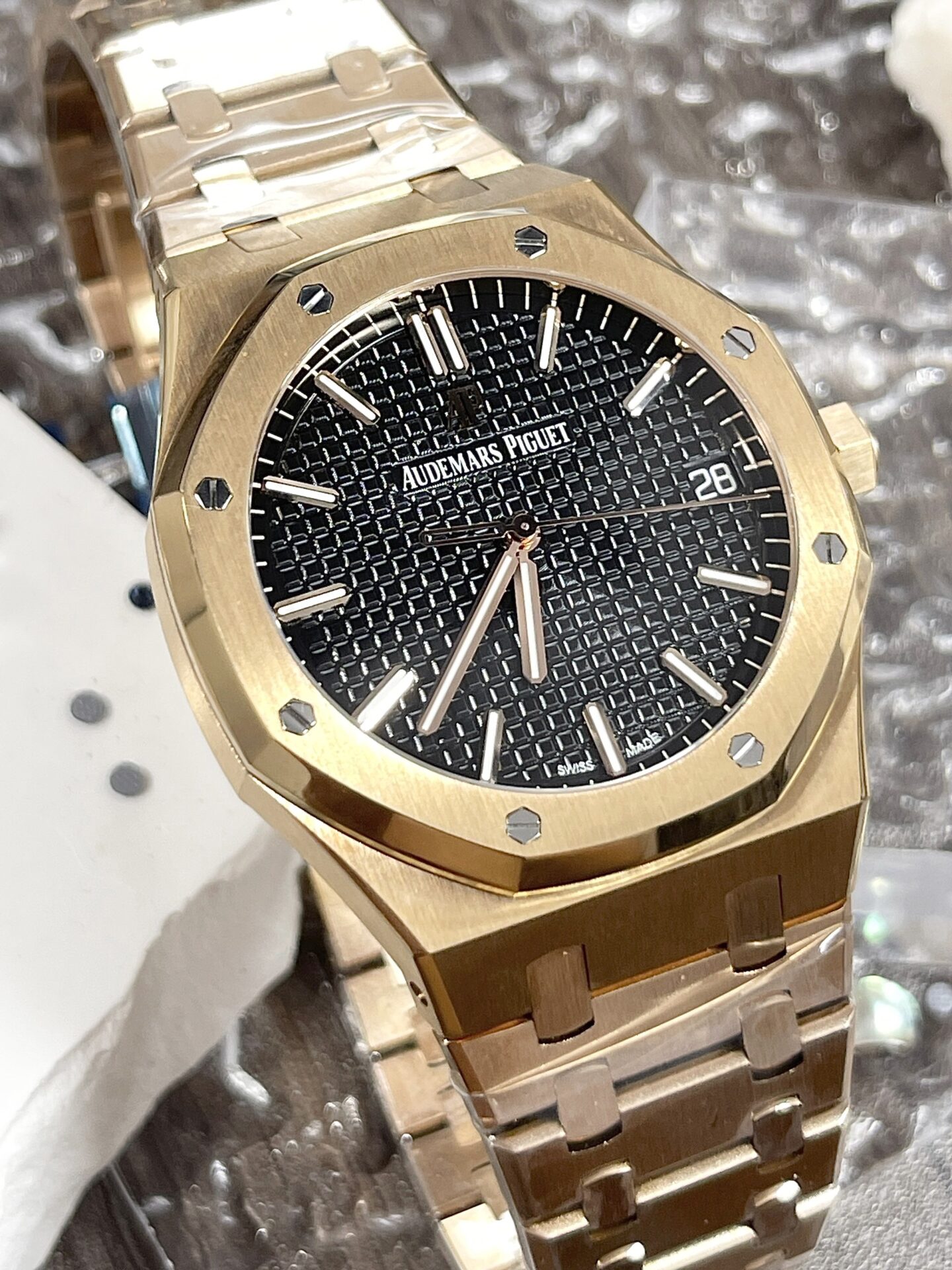 replica Audemars Piguet Fake Watch Royal Oak 15450ST Dial Blue APS Factory 37mm WATCHES 1 