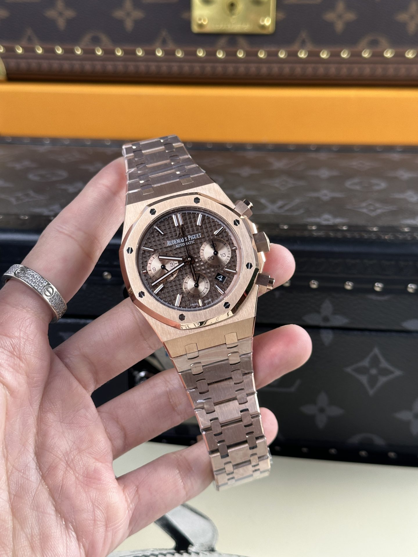 replica Audemars Piguet Replica Watch Royal Oak 15400 Carbon Dial Black 41mm WATCHES 1 