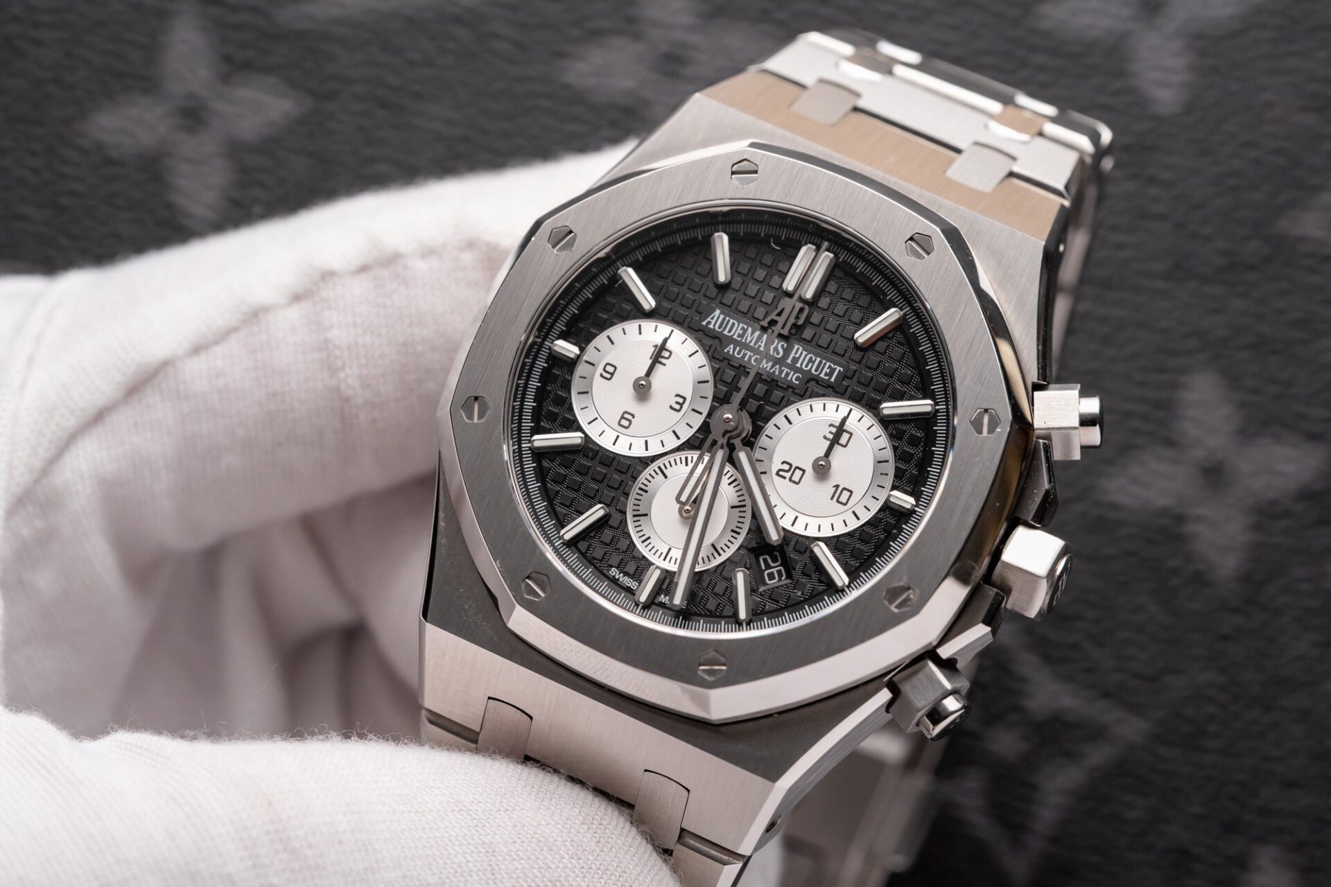 replica Audemars Piguet Replica Watches Royal Oak 26331OR White Dial ZF Factory 41mm WATCHES 1 