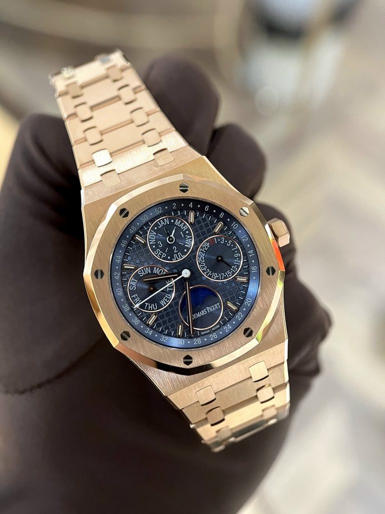 replica Audemars Piguet Replica Watch Royal Oak Blue Dial Metal Wire 34mm WATCHES 1 