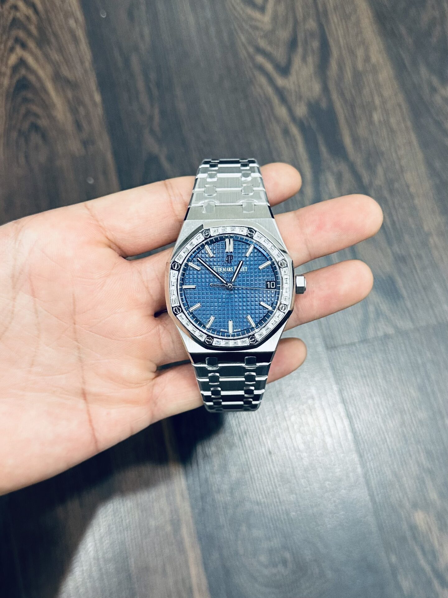 replica Audemars Piguet Best Replica Watch Royal Oak Custom Moissanite Diamonds 41mm WATCHES 1 