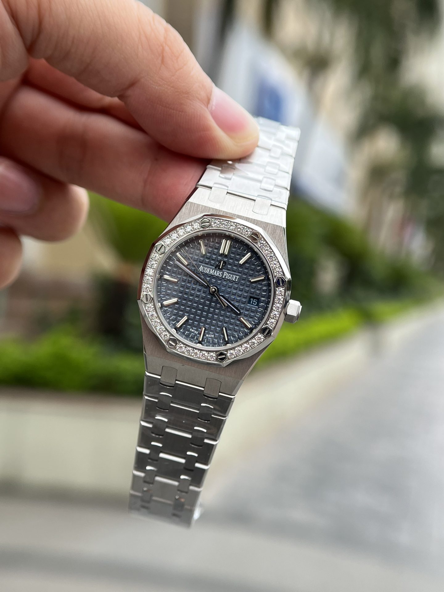 replica Audemars Piguet Best Replica Watch Royal Oak Custom Moissanite Diamonds 41mm WATCHES 1 