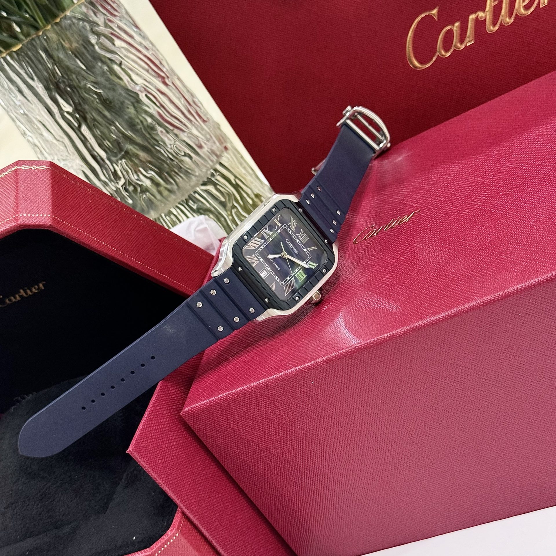 replica Cartier Ronde Natural Diamond Replica 1:1 Watch For Women 36mm WATCHES 1 