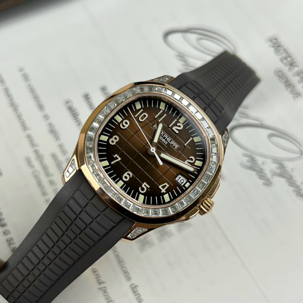 replica Patek Philippe Best Replica Watch Nautilus 5712 Custom Authentic Details 40mm WATCHES 1 