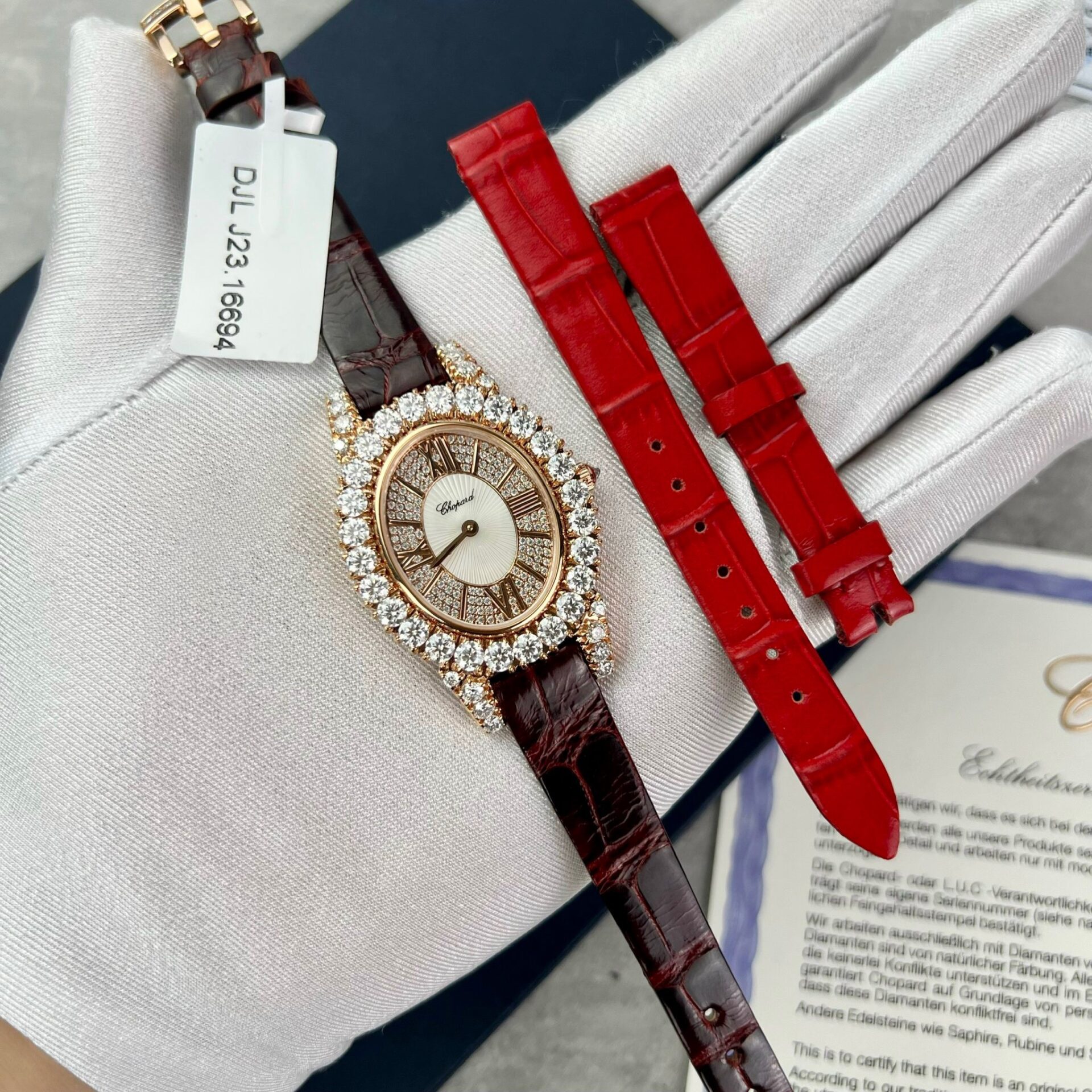 replica Chopard Mother Of Pearl Dial Replica 1:1 Watch Full Diamond Moissanite 34mm WATCHES 1 