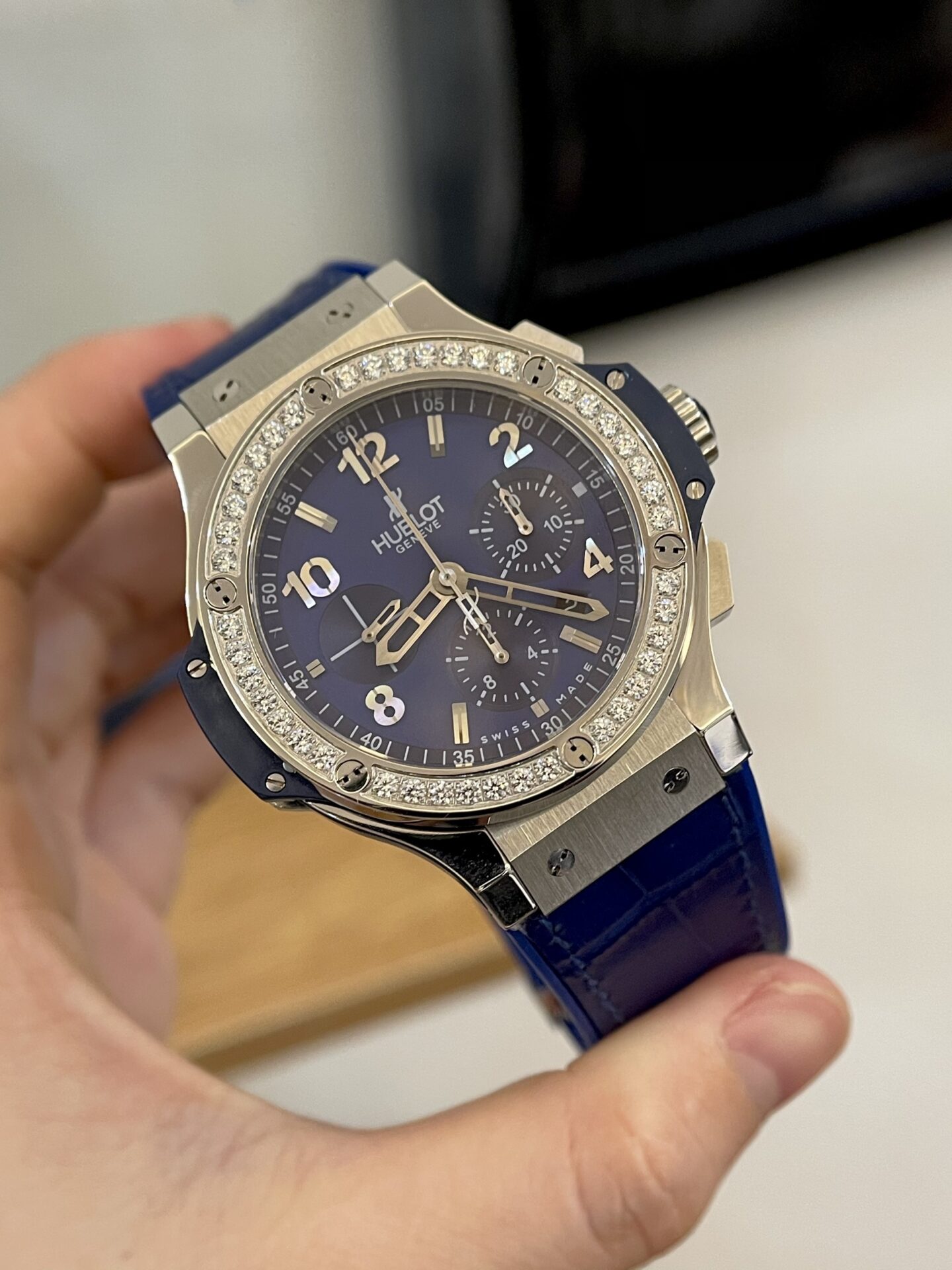 replica Hublot Replica Watch Spirit Of Big Bang King Gold Black Dial 42mm WATCHES 1 