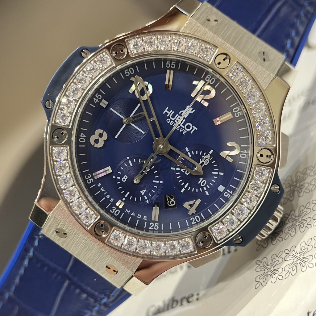 replica Hublot Replica Watch Classic Fusion Custom Full Moissanite Diamonds 42mm WATCHES 1 