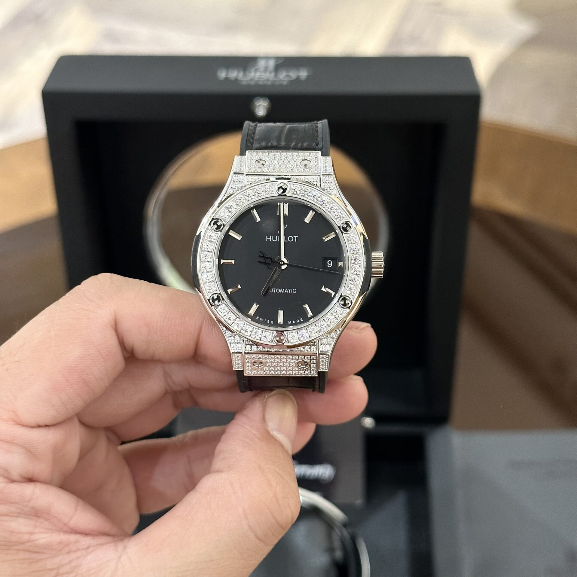 replica Hublot Fake Watch Big Bang One Click Dial Blue Custom Diamonds Moissanite 39mm WATCHES 1 