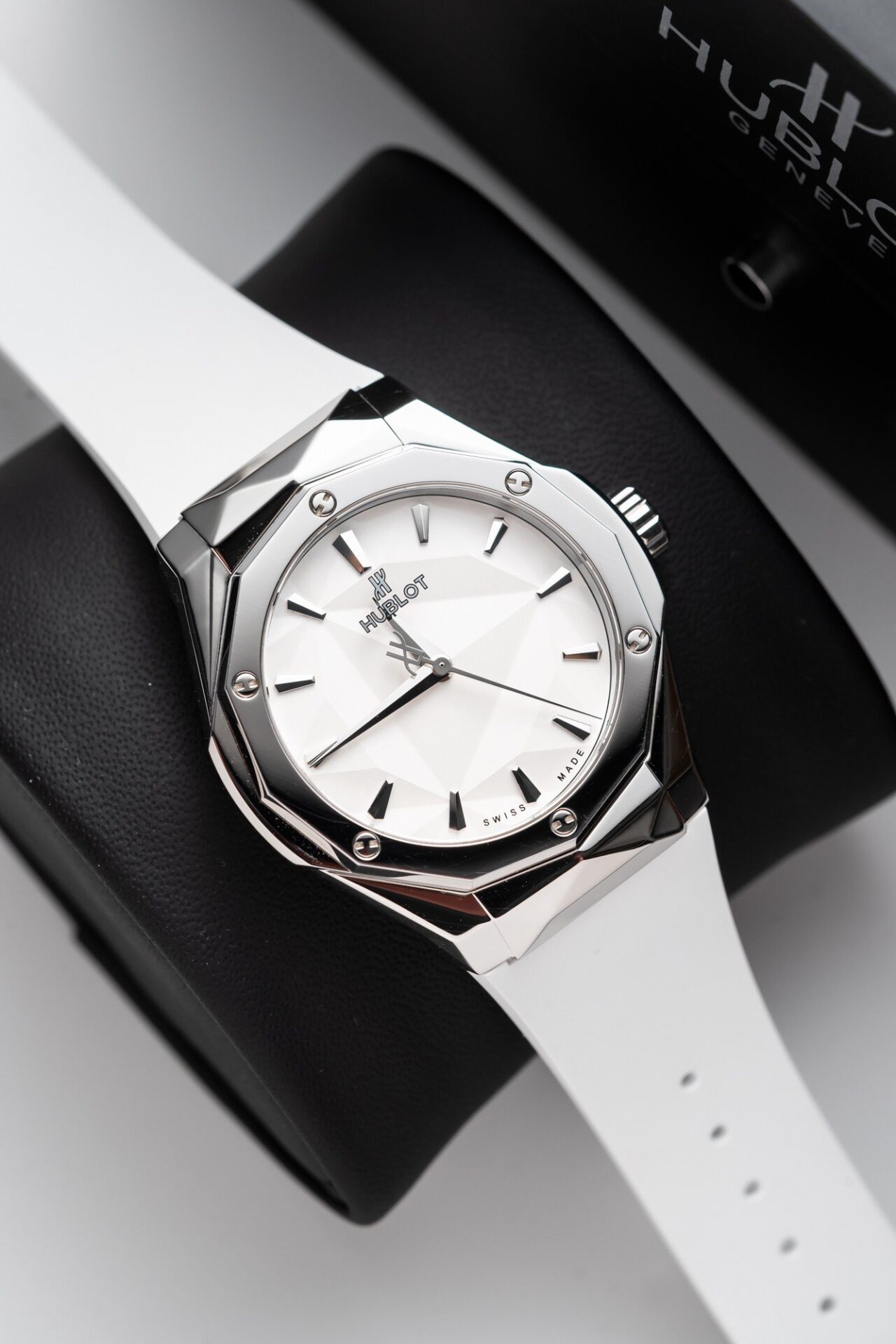replica Hublot Replica Watches Spirit Of Big Bang King Gold Bezel Ceramic Blue 42mm WATCHES 1 