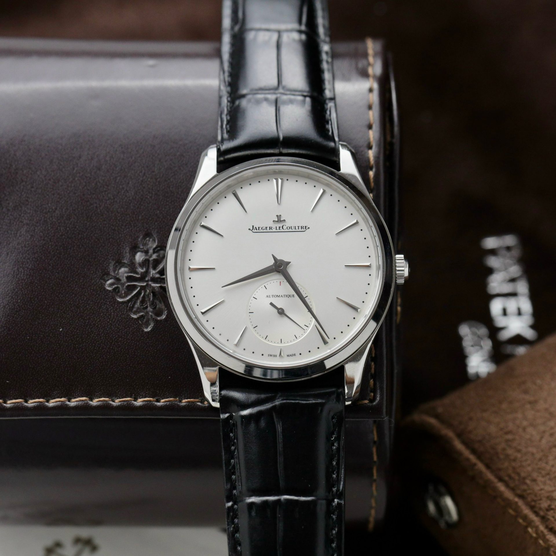 replica Jaeger Lecoultre Replica Watch Dial Green Leather Strap 30x40mm WATCHES 1 