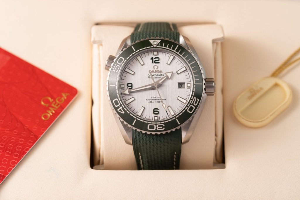 replica Omega Replica Watch Seamaster Demi Gold Black Dial VS Factory Demi Gold 42mm WATCHES 1 