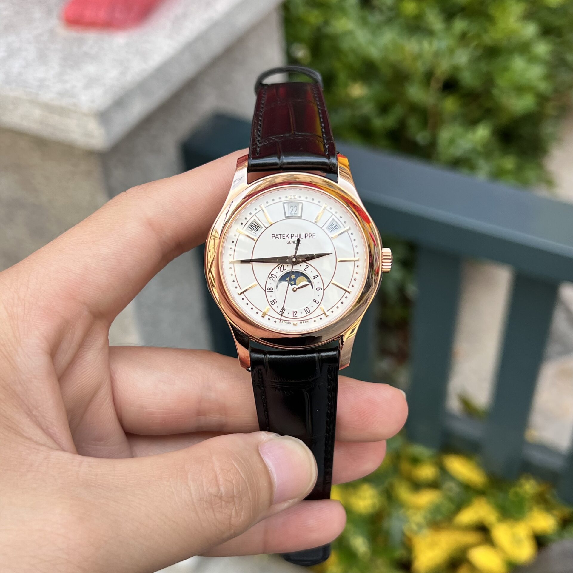replica Patek Philippe Replica Watch Aquanaut 5067 Dial Brown Custom Diamonds Moissanite 35.6mm WATCHES 1 