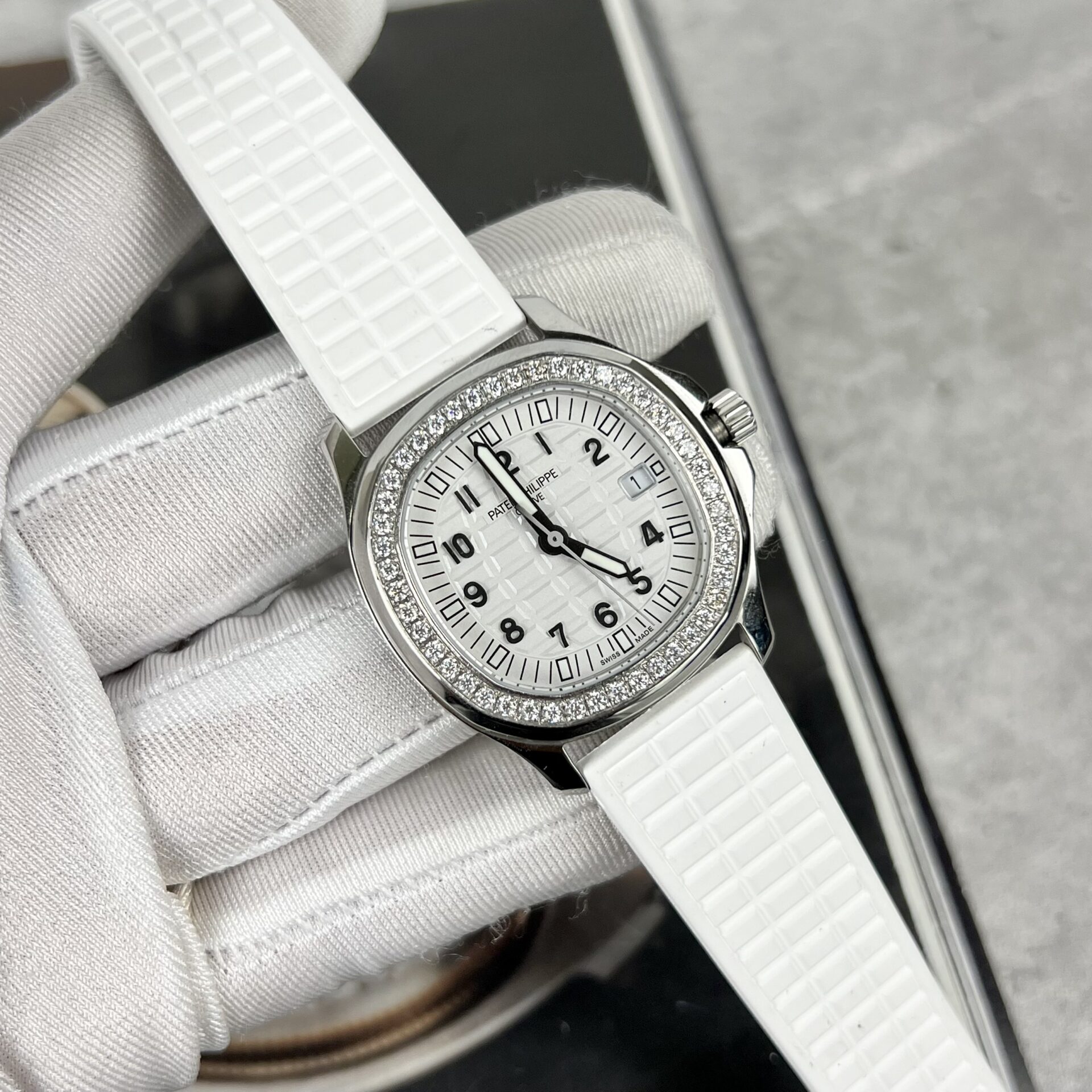 replica Patek Philippe Best Replica Watch Grand Complications 6104R Custom Solid Gold Watch and Diamonds 44mm WATCHES 1 