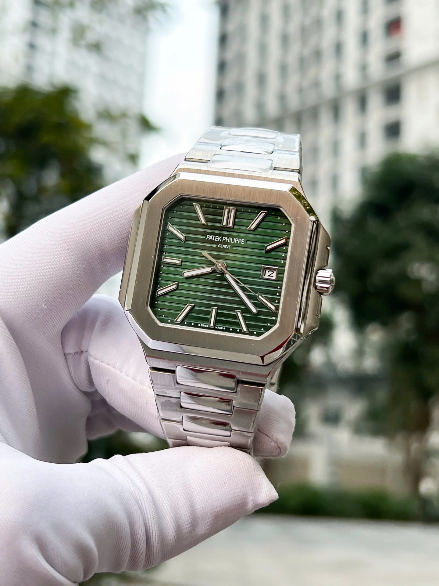 replica Patek Philippe Clone Watch Nautilus 7010 Womens White Dial 32mm WATCHES 1 