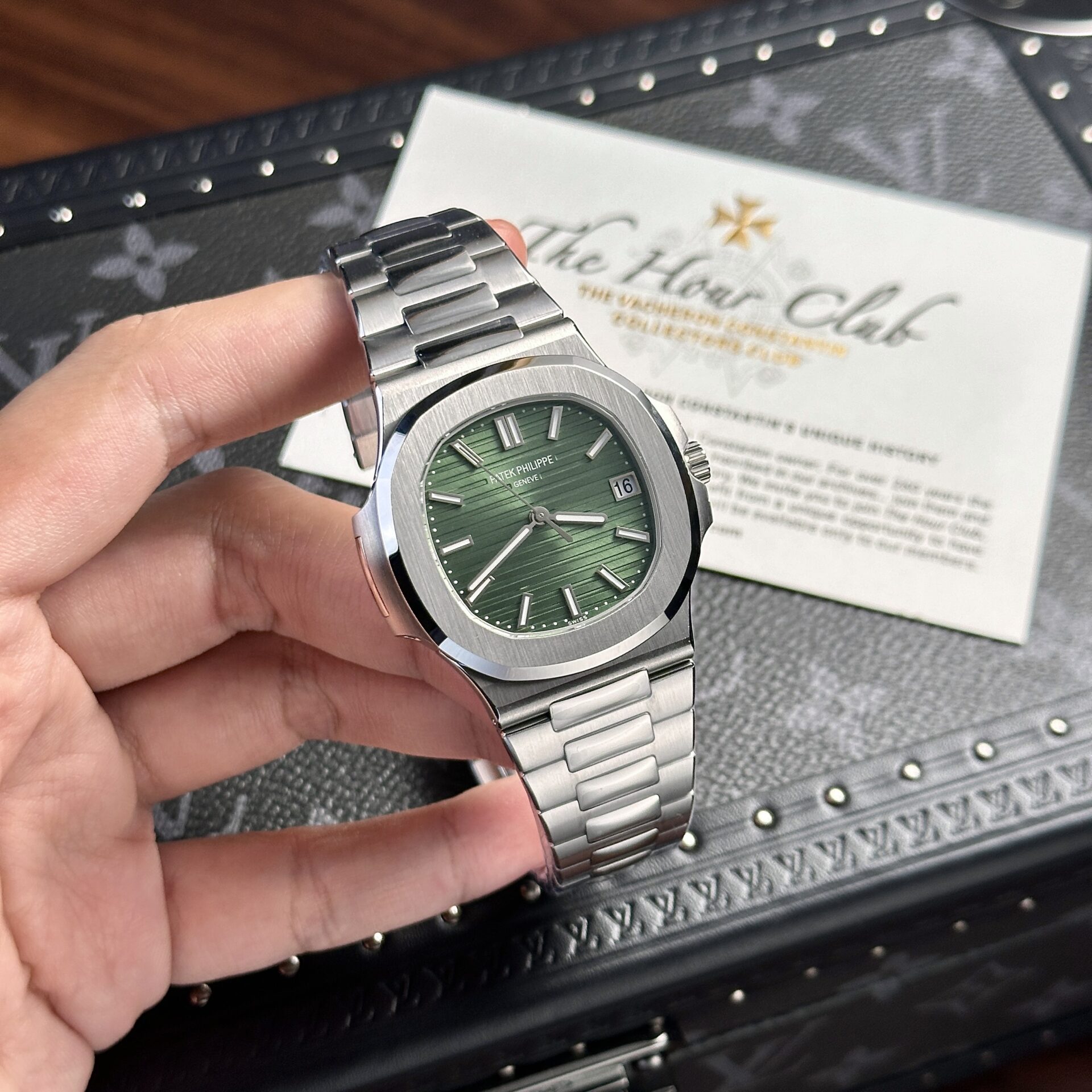 replica Patek Philippe Replica Watch Aquanaut 5167 Custom Moissanite Diamonds 3K Factory 40mm WATCHES 1 