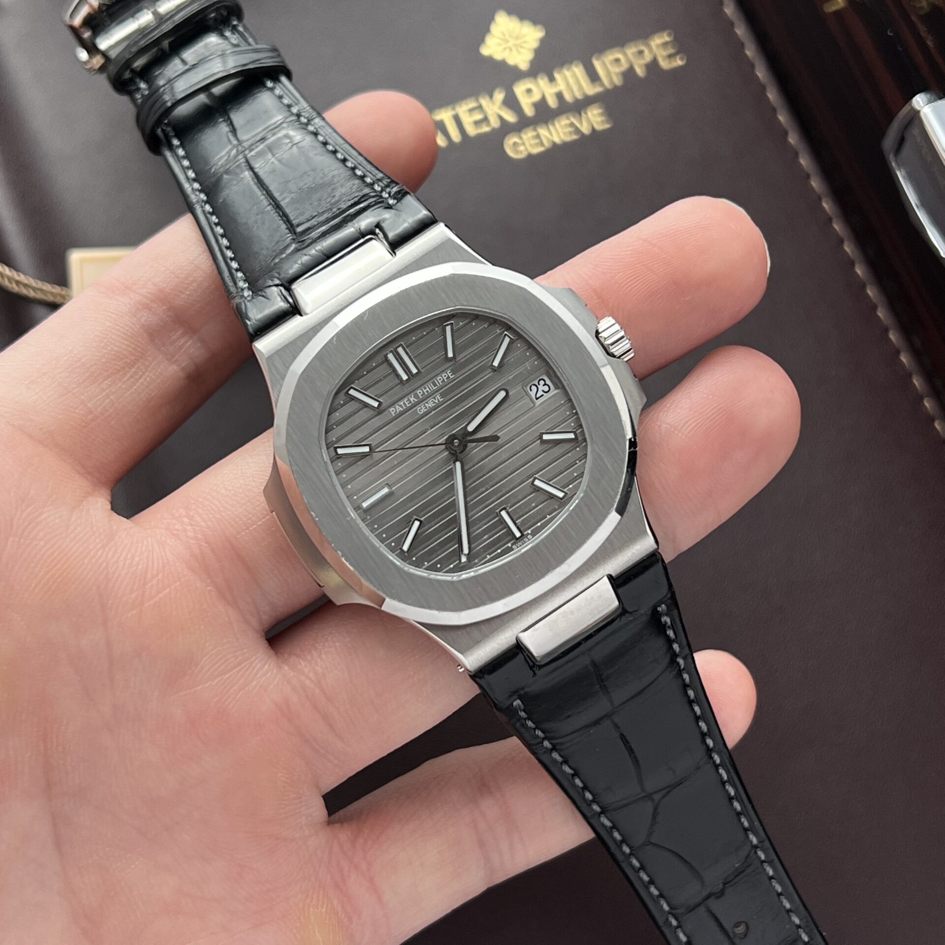 replica Patek Philippe Replica Watch Complications 5905G Dial Green 42mm WATCHES 1 