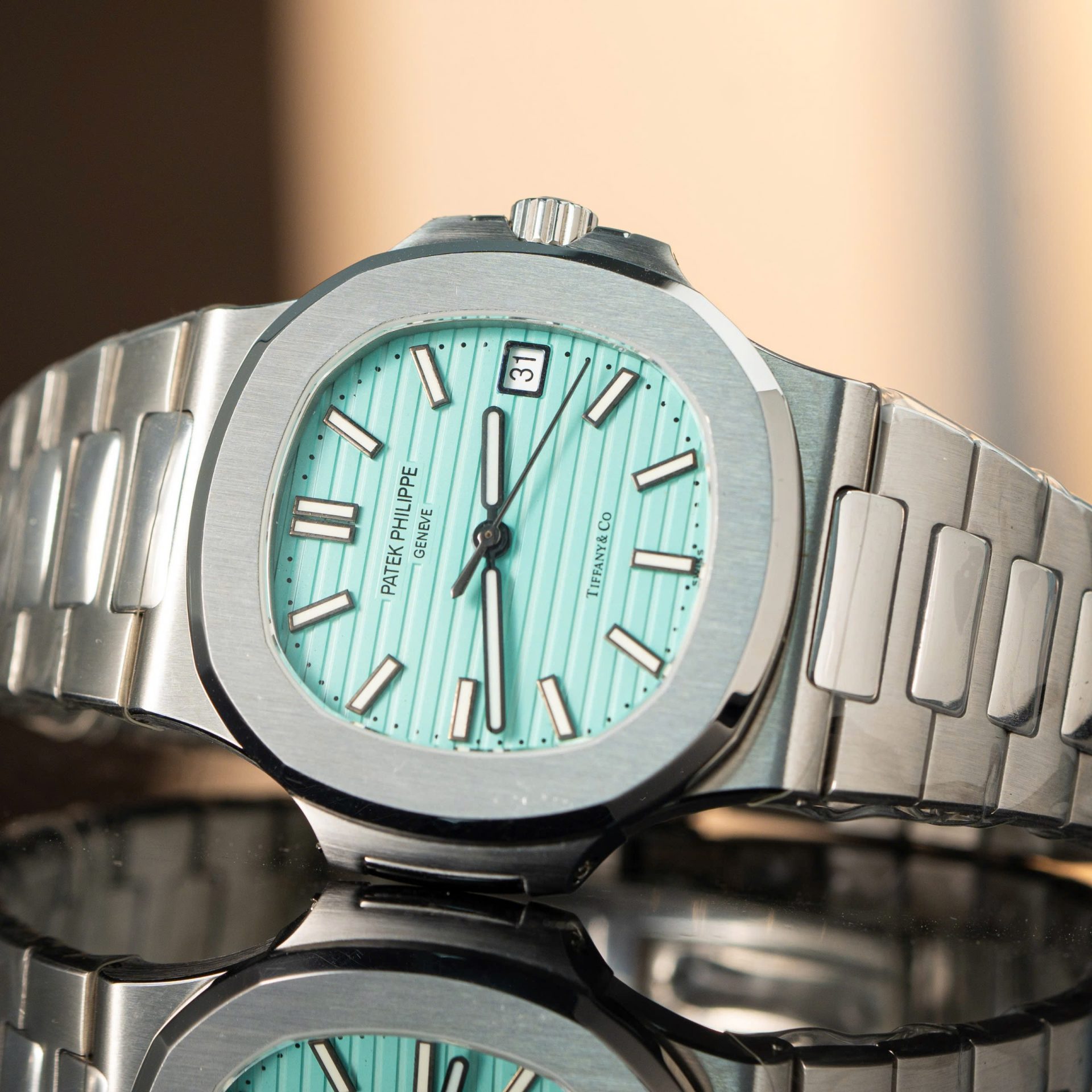 replica Patek Philippe Fake Watch Nautilus 7010 Gray Dial Womens 32mm WATCHES 1 