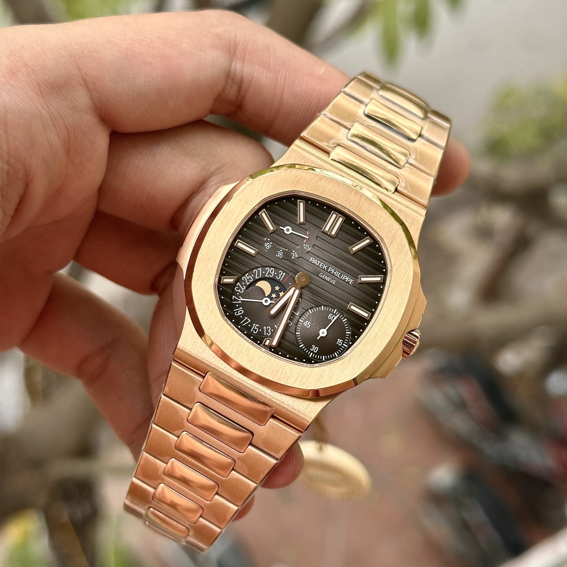replica Patek Philippe Clone Watch Nautilus 5719 Full Diamonds Baguette 40mm WATCHES 1 