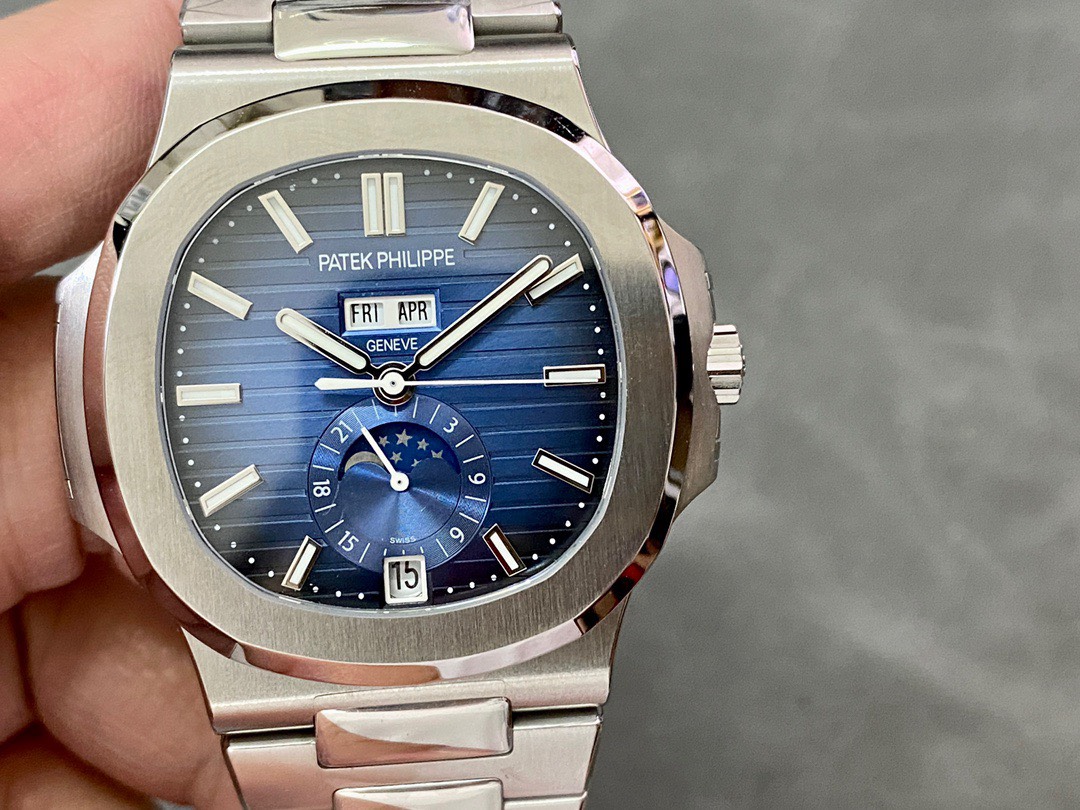 replica Patek Philippe Replica Watch Nautilus 7010 Rose Gold Womens 32mm WATCHES 1 