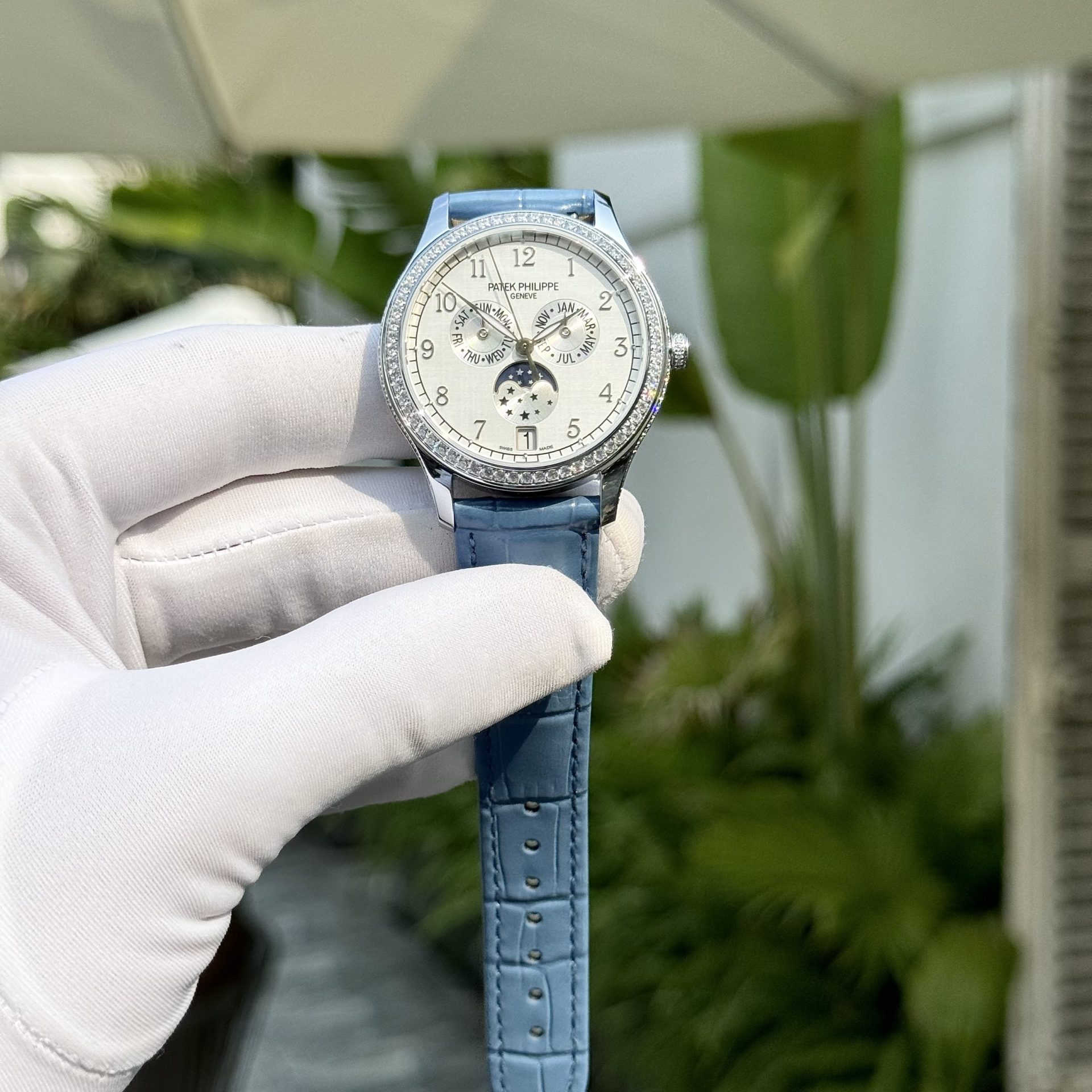 replica Patek Philippe Best Replica Watch Nautilus 5712 Custom Authentic Details 40mm WATCHES 1 