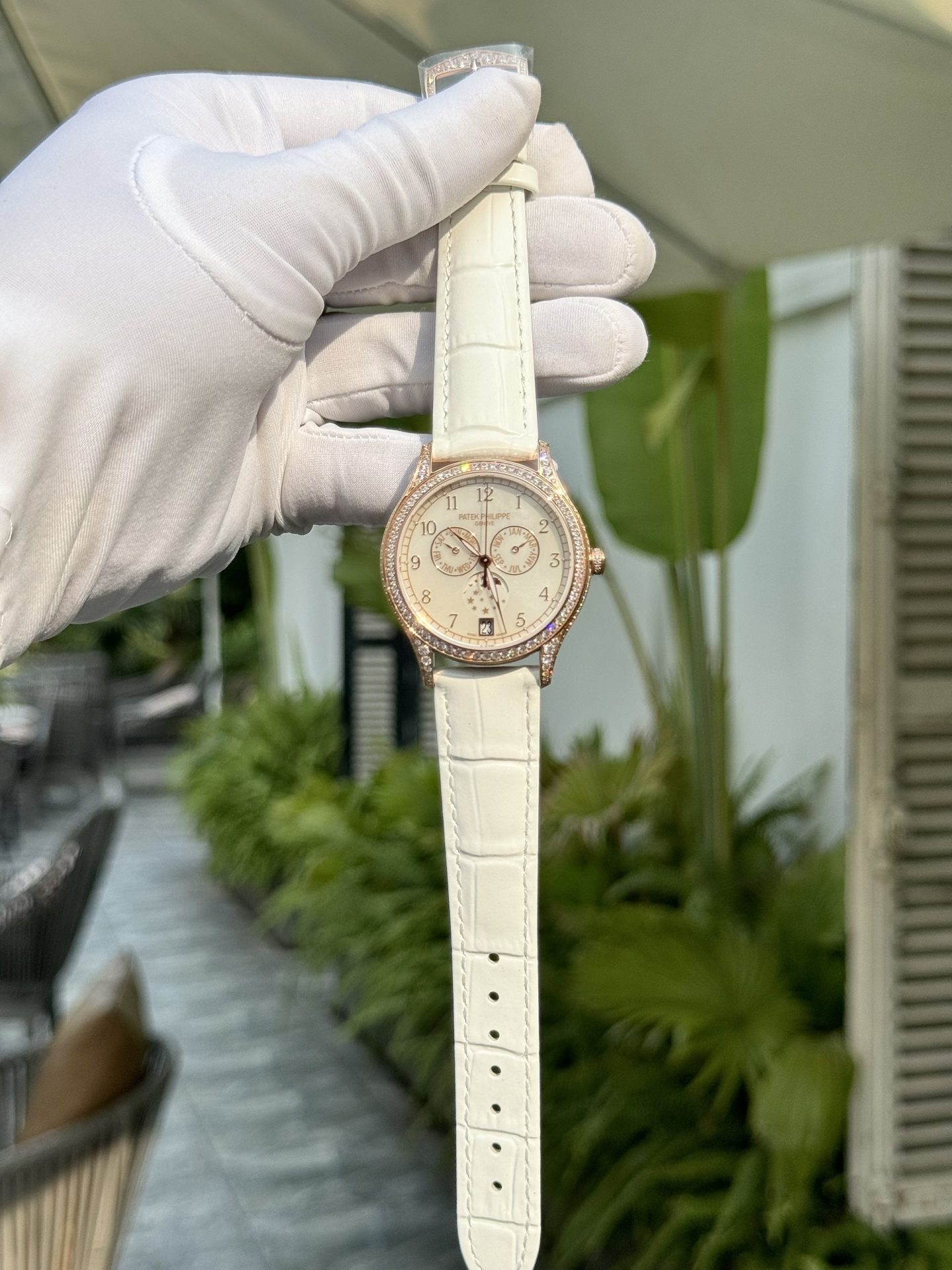 replica Patek Philippe Clone Watch Nautilus 7010 Womens White Dial 32mm WATCHES 1 